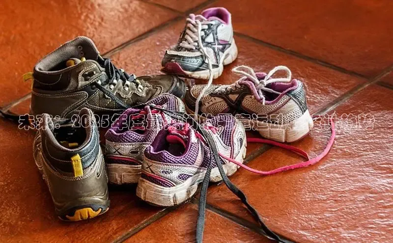 未来：2025年度最热门的男童运动鞋设计趋势